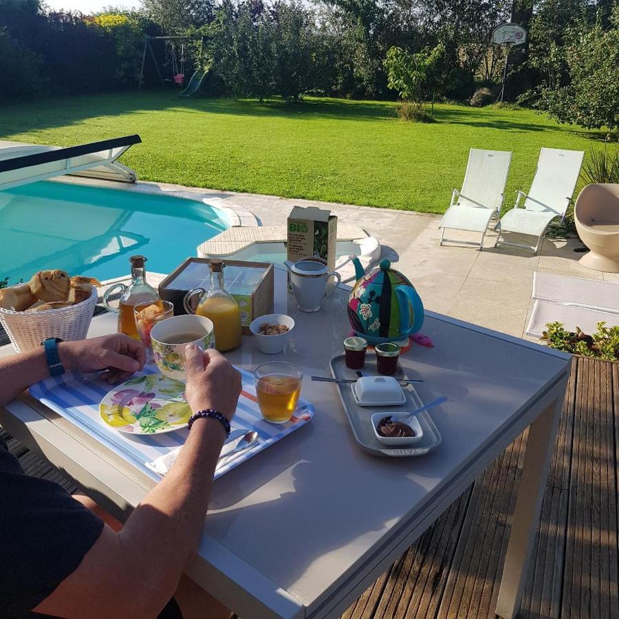 Mathieu Grande Chambre Entre Caen Et La Mer Chambre Terrasse Jardin Et Piscine מראה חיצוני תמונה